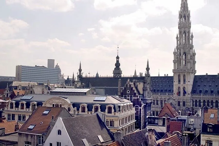 Hotel Floris Arlequin Grand-Place Brusel 3*,
